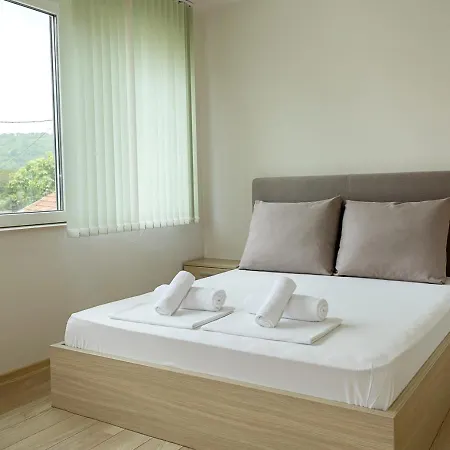 Апартамент Three Seaside In With Free Parking By Flat Manаger *